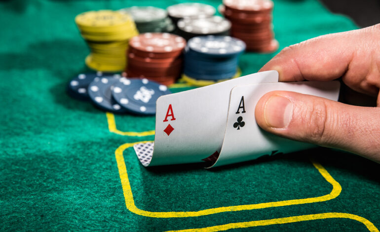  Essential poker games you should experience once